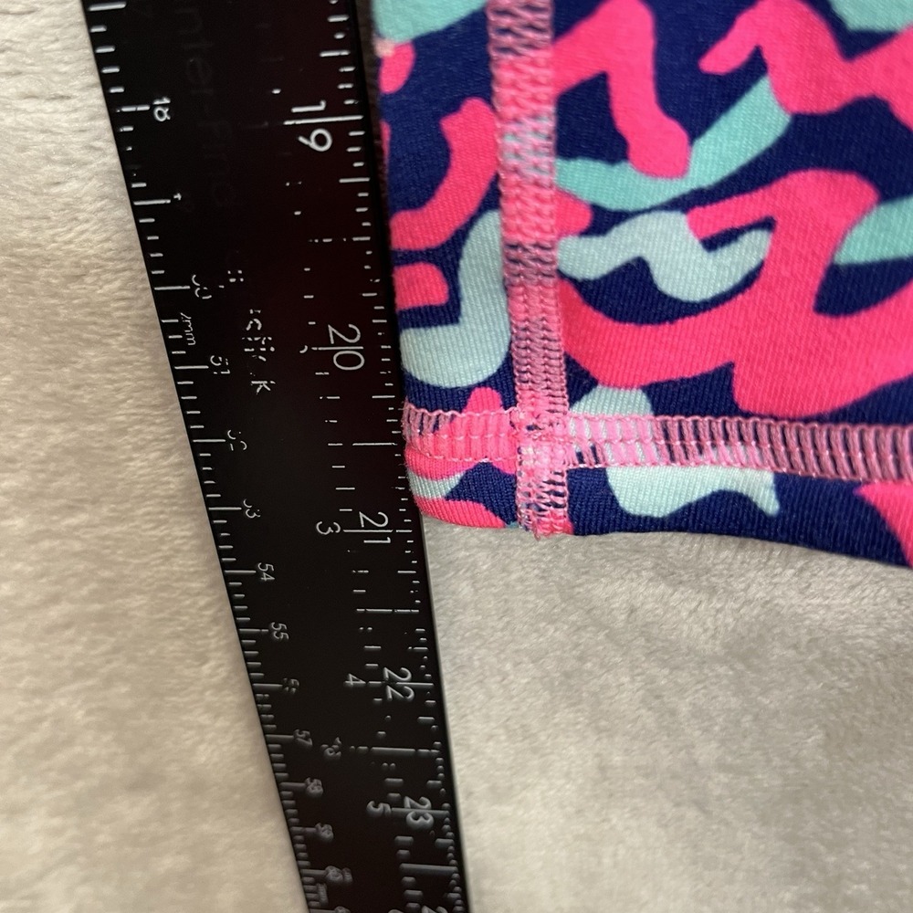 Lilly Pulitzer L Luxletic Weekender Crop Leggings Lobstah Roll Print Pink Navy - Picture 5 of 8